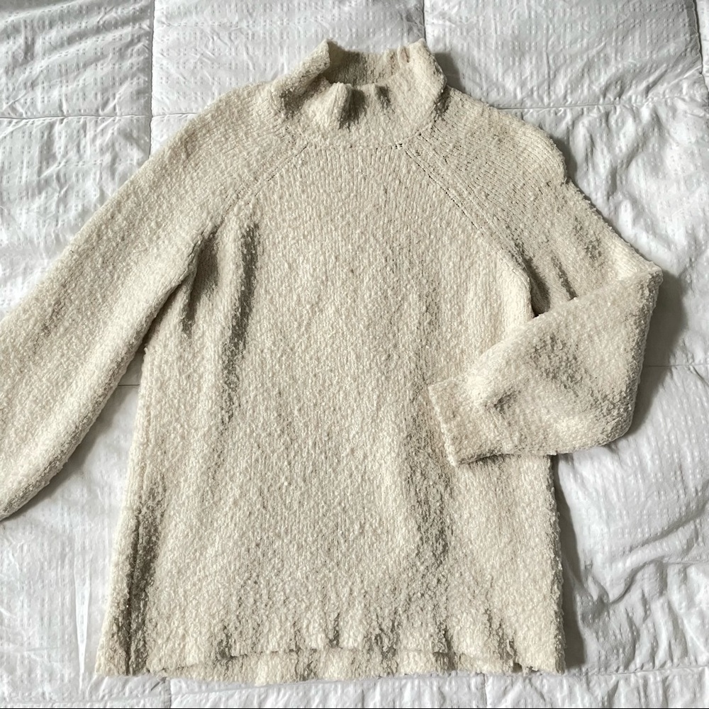 AERIE oversized cream Mockneck sweater S
